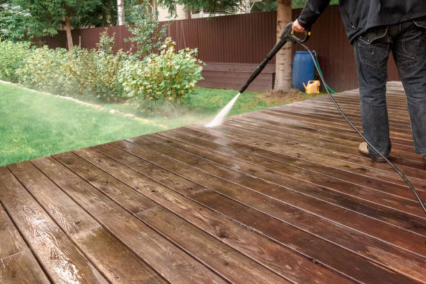 Best Pool Deck Cleaning in Scissors, TX